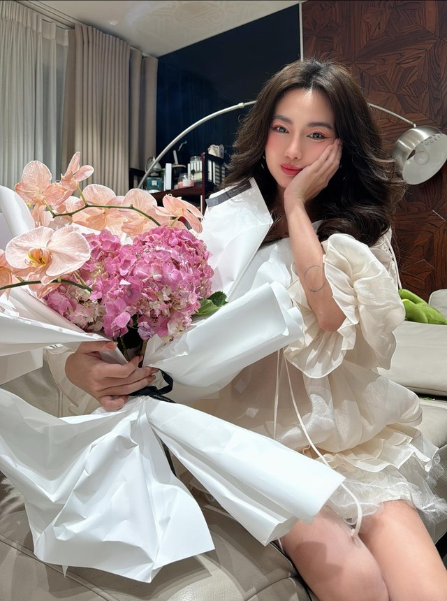Chồng của phú bà Diệp Lê là ai mà sẵn sàng mua 3 mảnh đất tặng vợ, tài chính trong nhà để vợ giữ hết- Ảnh 9.