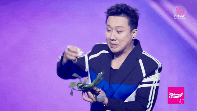 Món ăn gây “náo loạn” Em Xinh Say Hi, đến cả Trấn Thành cũng phải ngừng dẫn chương trình để thưởng thức- Ảnh 2.