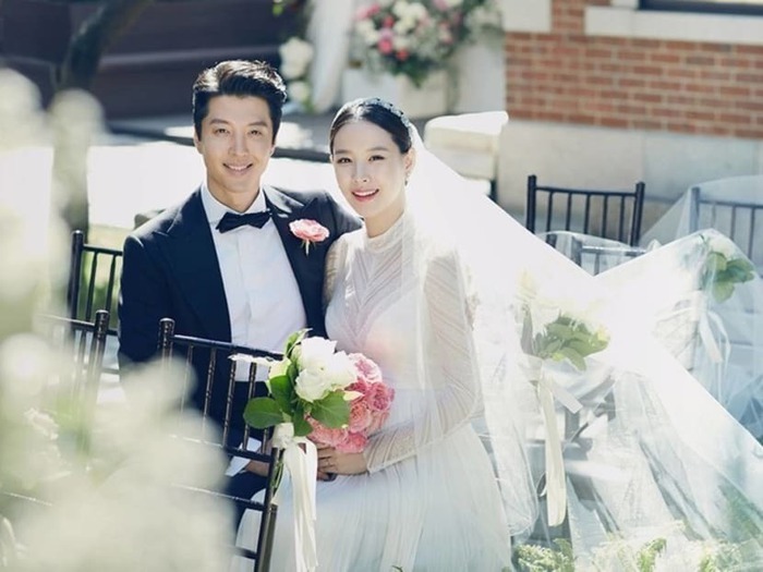 Lee Dong Gun hạnh phúc bên tình trẻ kém 16 tuổi, báo Hàn gay gắt chất vấn: "Lời hứa với con gái đi đâu rồi?"- Ảnh 5.