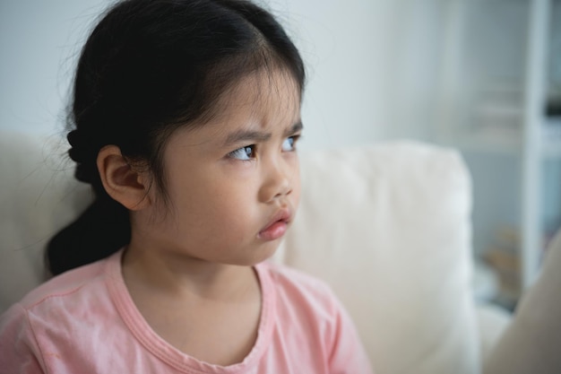 Nghiên cứu của Mỹ: 3 sai lầm âm thầm “kéo tụt” trí thông minh của con, rất nhiều cha mẹ đang vô tình mắc phải- Ảnh 1.