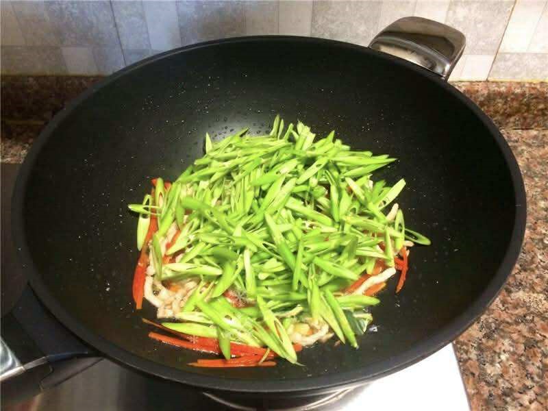 2 món rau và 1 món canh cực ngon lại giải nhiệt, đẹp da: Nấu cực dễ giúp bạn luân phiên đổi thực đơn- Ảnh 12.
