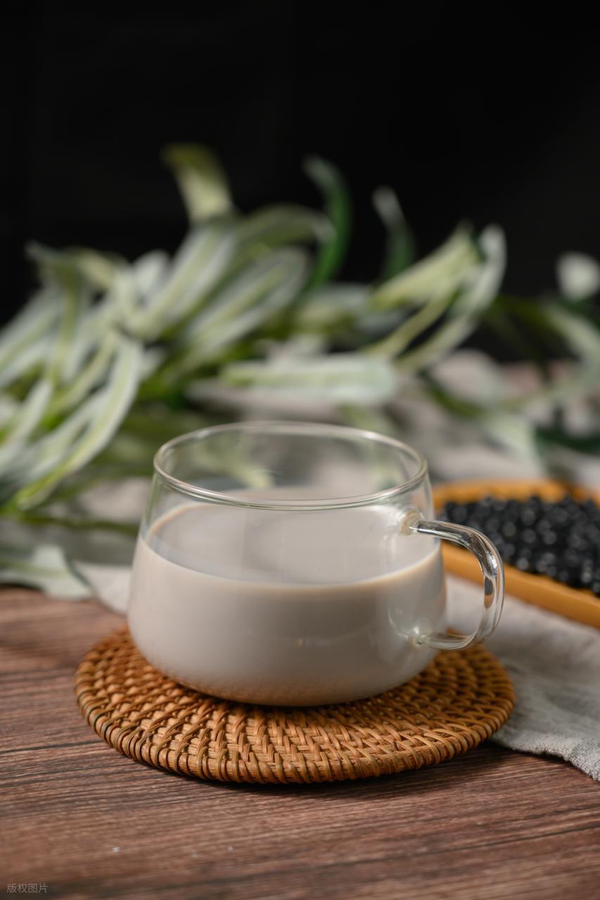 Thay đổi thói quen mùa hè: Đừng uống sữa lạnh hay đậu nành đá nữa, đây mới là "thần dược" cho dạ dày!- Ảnh 4.