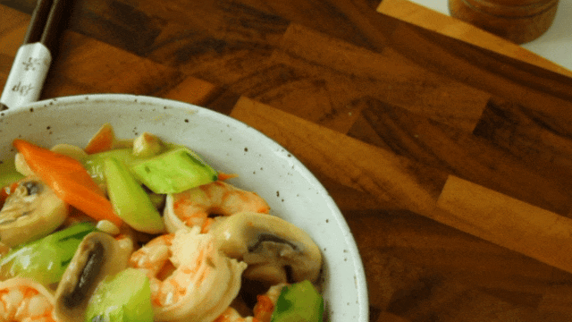 Hãy xào chung 4 nguyên liệu này với nhau, rất thanh mát, cân bằng dinh dưỡng, càng ăn càng gầy- Ảnh 7.