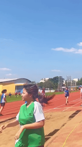 Chơi ngay môn thể thao này để có body hoa hậu như Lọ Lem nhà MC Quyền Linh!- Ảnh 7.