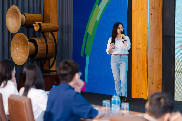 Cuộc thi "Đại sứ L.I.B": Nâng cao chất lượng giảng dạy qua đổi mới phương pháp- Ảnh 2. Cuộc thi "Đại sứ L.I.B": Nâng cao chất lượng giảng dạy qua đổi mới phương pháp- Ảnh 2.