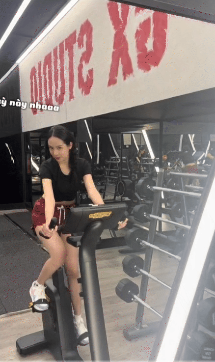 “Bóc” công thức độ body vạn người mê của hoa hậu Thanh Thủy, đừng quên 3 động tác “hạ gục mỡ bụng” này- Ảnh 2.