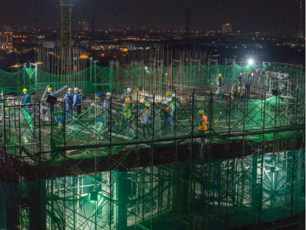 Cận cảnh công trường dự án La Pura ngày đêm sáng đèn- Ảnh 3.