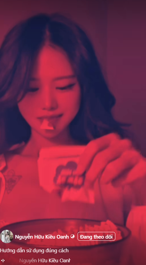Chỉ hướng dẫn ăn mì gói cũng "viral", nữ streamer toát lên thần thái ngút ngàn- Ảnh 1.