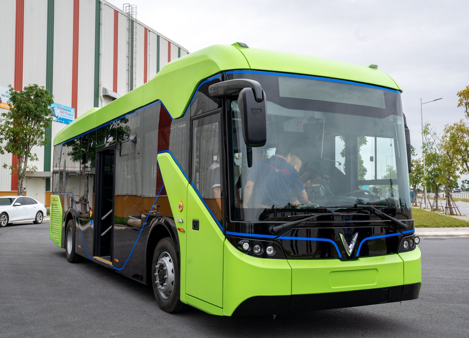 Chỉ thị Thủ tướng vừa ký: Khu vực này của Hà Nội cấm hoàn toàn xe máy xăng, áp dụng năm sau- Ảnh 4.