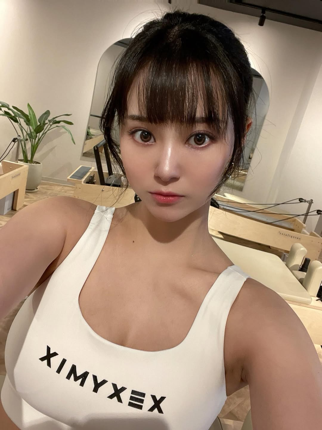photo-1752048154373
