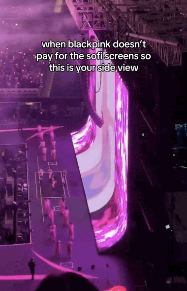 Concert BLACKPINK ở Mỹ bị chê xuống cấp, 1 sự cố khiến Lisa gặp nguy hiểm- Ảnh 7.