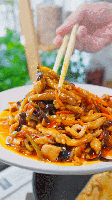 Món thịt xào chua ngọt làm theo cách này ai ăn cũng mê, càng nóng càng ngon- Ảnh 1. Món thịt xào chua ngọt làm theo cách này ai ăn cũng mê, càng nóng càng ngon- Ảnh 1.