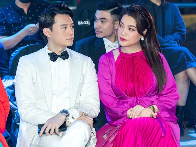 Cặp "đũa lệch" 14 tuổi Vbiz lộ dấu hiệu bất thường: Người tuyên bố độc thân, người "mất tăm mất tích"- Ảnh 4. Cặp "đũa lệch" 14 tuổi Vbiz lộ dấu hiệu bất thường: Người tuyên bố độc thân, người "mất tăm mất tích"- Ảnh 4.