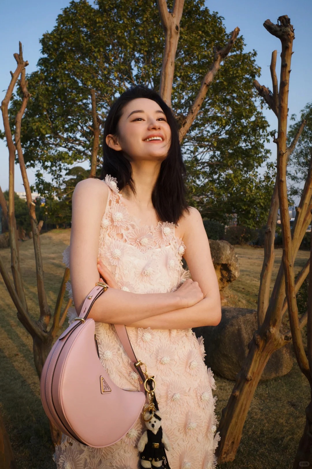 Muốn hỉ sự lan tỏa sang mình? Đi ăn cưới nhớ tránh những màu này, chọn đúng màu kia là phát tài!- Ảnh 1.