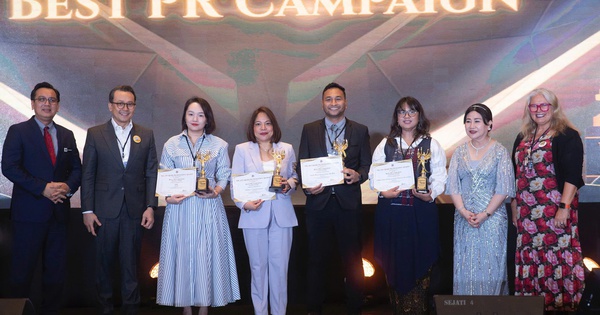 Vinh danh chiến dịch “Có nhau. Mình cưới!” của PNJ tại Asean PR Excellence Awards 2025- Ảnh 1. Vinh danh chiến dịch “Có nhau. Mình cưới!” của PNJ tại Asean PR Excellence Awards 2025- Ảnh 1.