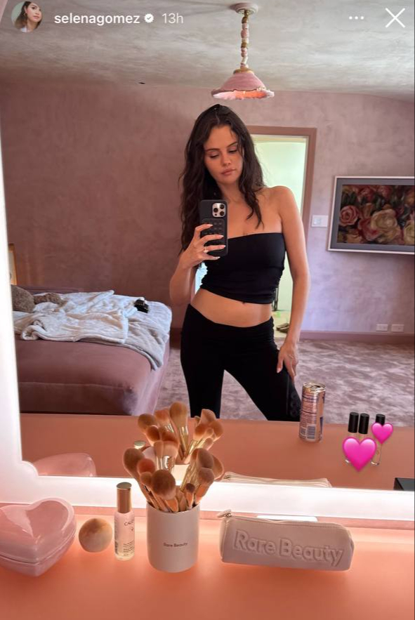Selena Gomez gầy đến ngỡ ngàng- Ảnh 1. Selena Gomez gầy đến ngỡ ngàng- Ảnh 1.