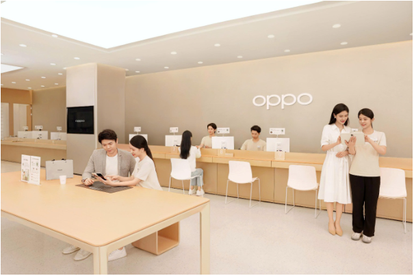 OPPO giới thiệu hệ sinh thái dịch vụ hậu mãi cho người dùng Reno 14- Ảnh 2.