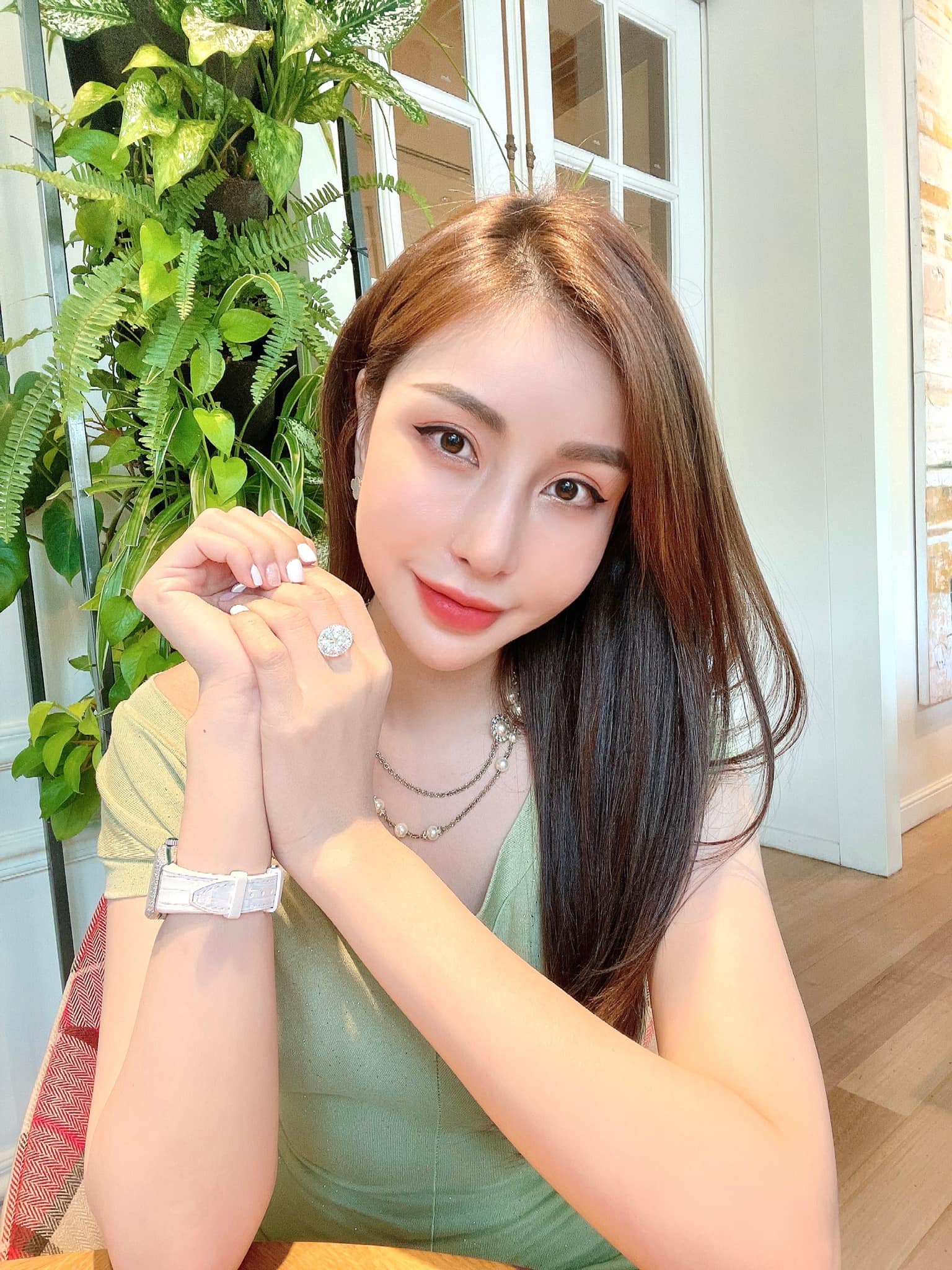 Hoa hậu Lam Cúc lộ diện sau nửa tháng đột ngột "ở ẩn" bất thường- Ảnh 5.