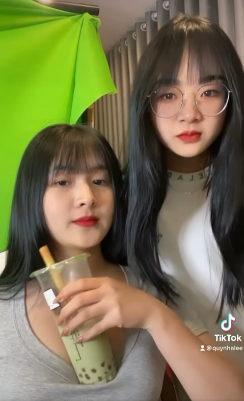 Hot girl ngoại quốc flex vóc dáng với "trend lạ", cư dân mạng nhớ ngay đến clip gần 40 triệu view của Quỳnh Alee- Ảnh 3.