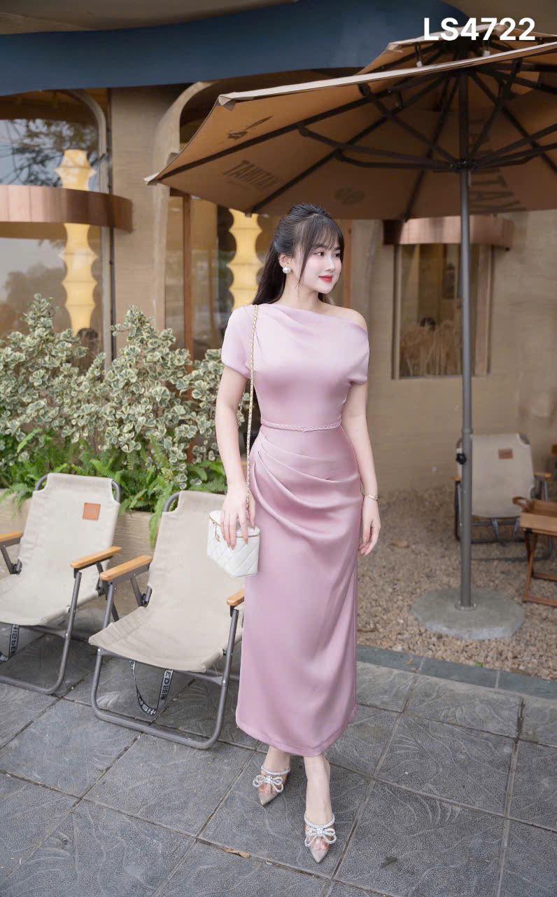 Những thiết kế váy lụa mỏng manh, đẹp thanh tao, diện lên tôn dáng và xinh như mộng- Ảnh 9.