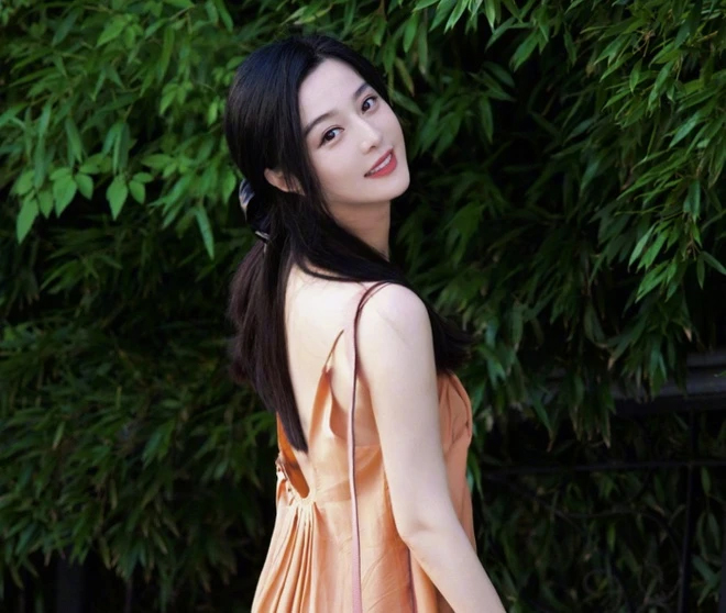 Nhìn vào mái tóc biết 1 người sống được bao lâu: Người sống lâu thường có những đặc điểm này trên mái tóc- Ảnh 3.