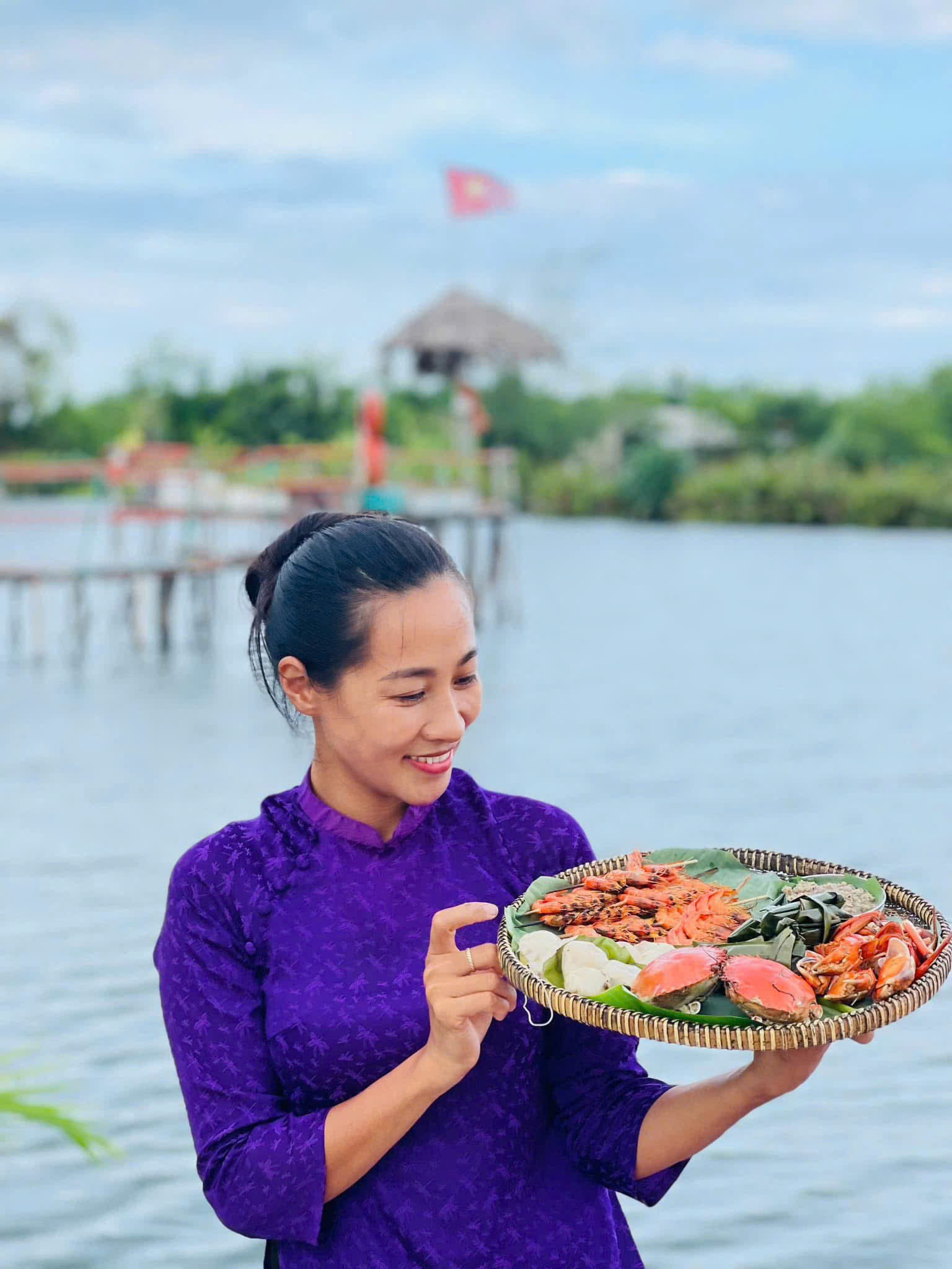 Gặp người phụ nữ "giàu nhất Phá Tam Giang" và câu chuyện biến vùng đất hoang sơ thành miền ký ức!- Ảnh 6.