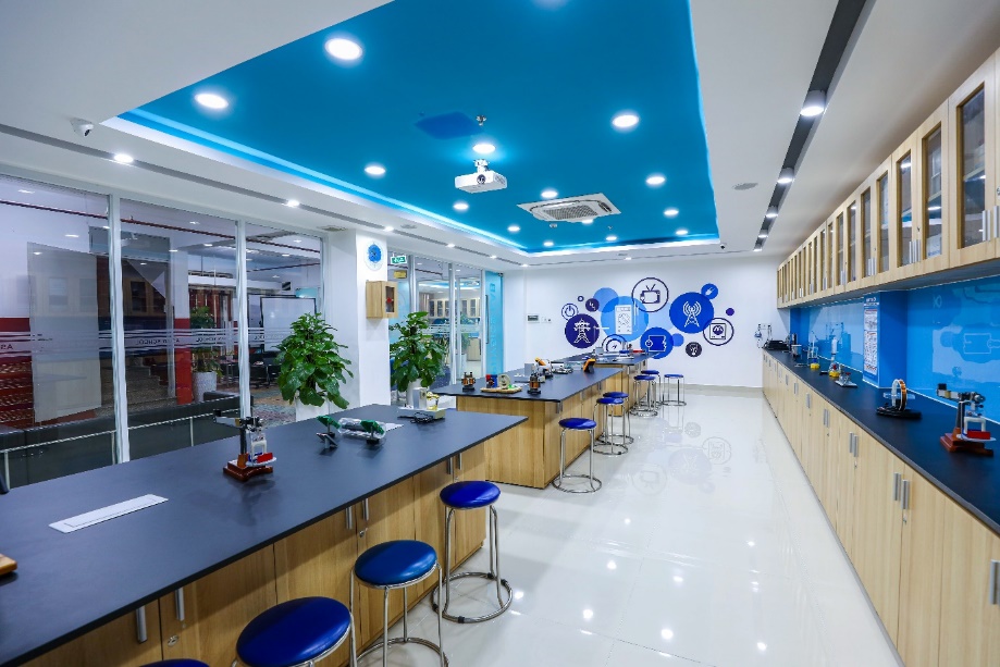 Tường Vy và giấc mơ du học: 12 năm nỗ lực, 80.000 USD học bổng- Ảnh 3.