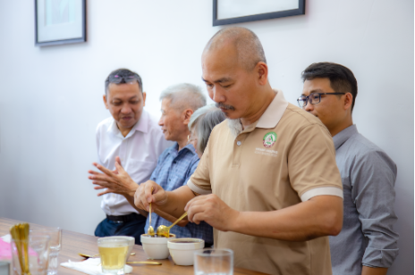 Kỹ sư Việt phát triển máy rang cà phê thông minh tích hợp AI- Ảnh 5.