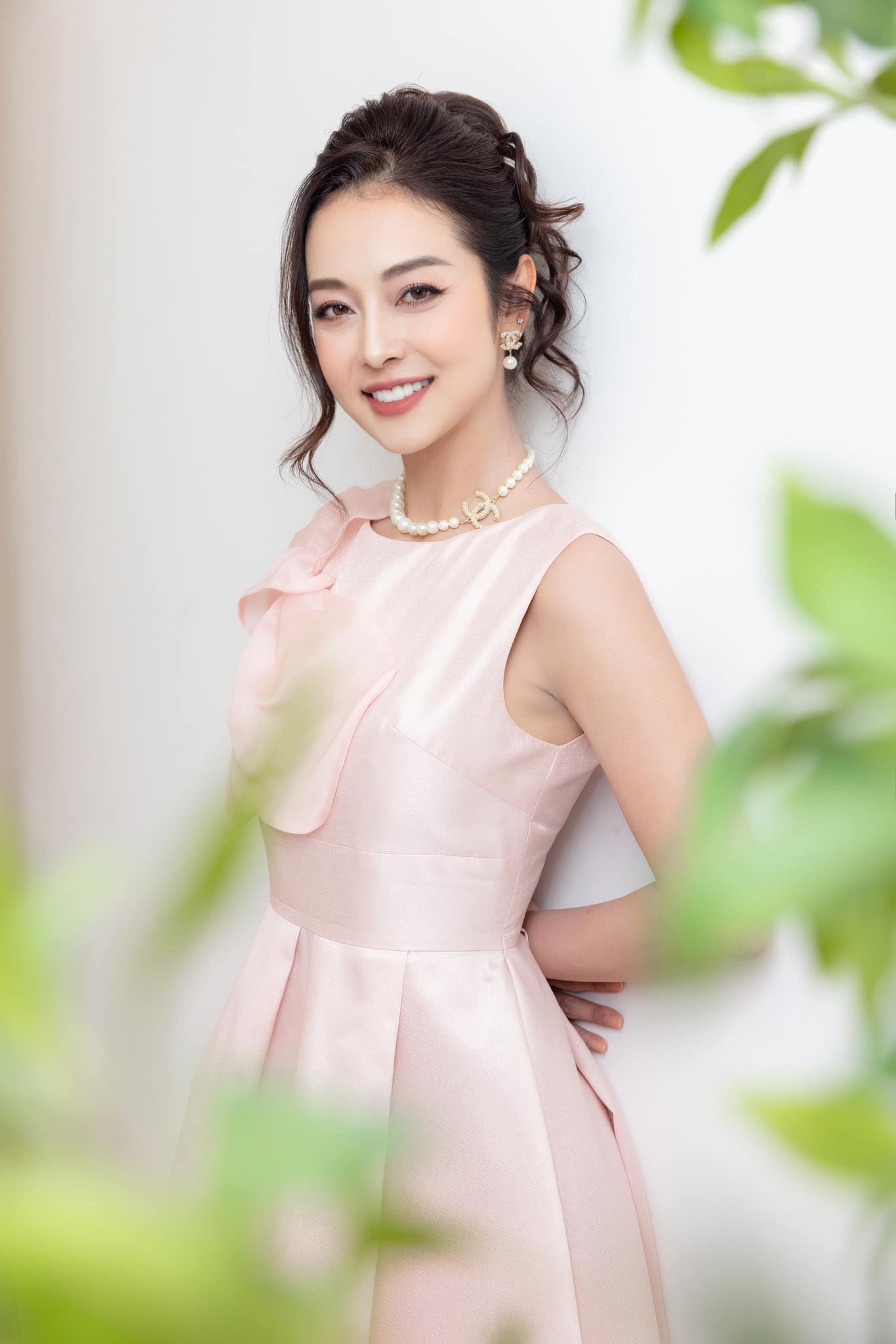 Thức uống đầy ắp collagen Jennifer Phạm thường dùng mỗi sáng: Bí quyết giữ gìn sắc vóc đáng ngưỡng mộ sau 4 lần sinh nở- Ảnh 2.