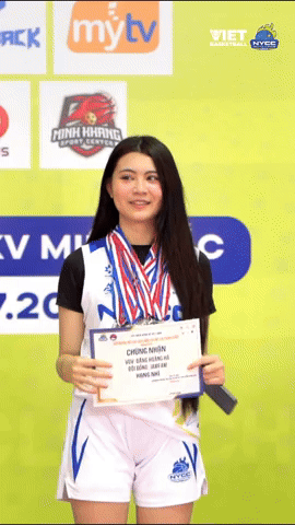 Xem Hạt Dẻ nhà MC Quyền Linh chơi bóng rổ: Chẳng còn hình tượng nàng thơ nhưng vẫn cuốn vô cùng!- Ảnh 5.