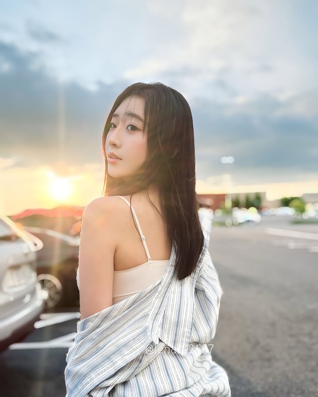 Bắt trend "tiên cá", nàng hot girl bỗng chốc nổi không ngờ, cư dân mạng đua nhau xin info- Ảnh 5.