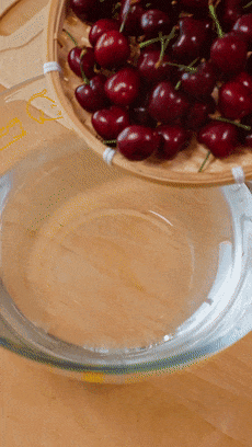 Giá cherry đang rẻ, mua về làm thạch trái cây mát lạnh "gây nghiện" này: Cả người lớn lẫn trẻ nhỏ đều mê tít!- Ảnh 4.