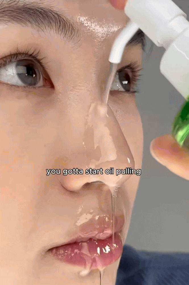 Phụ nữ Hàn có cách rửa mặt giúp loại bỏ mụn đầu đen, còn kiềm dầu và giúp da căng mướt- Ảnh 4.