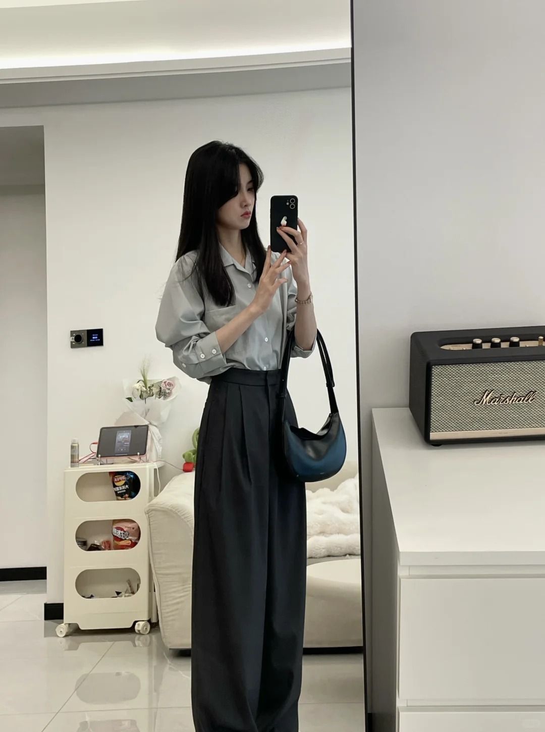 Mặc đẹp như Lưu Diệc Phi: U40 vẫn tận dụng triệt để combo hack dáng của chị em công sở- Ảnh 7.