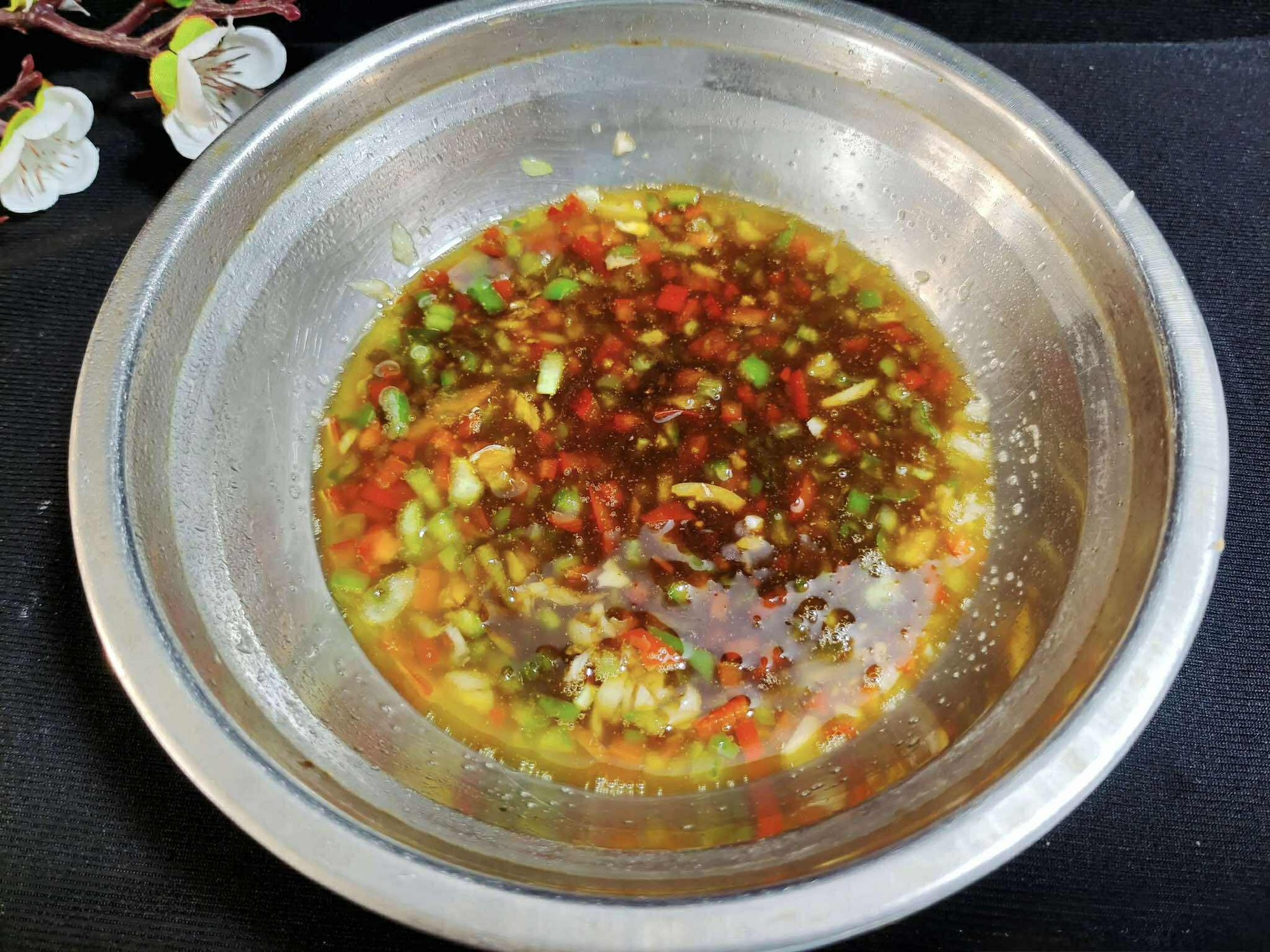 Chỉ dùng 2 nguyên liệu này bạn làm được món hấp siêu ngọt ngon, tươi mát ai ăn cũng thích mê- Ảnh 4.