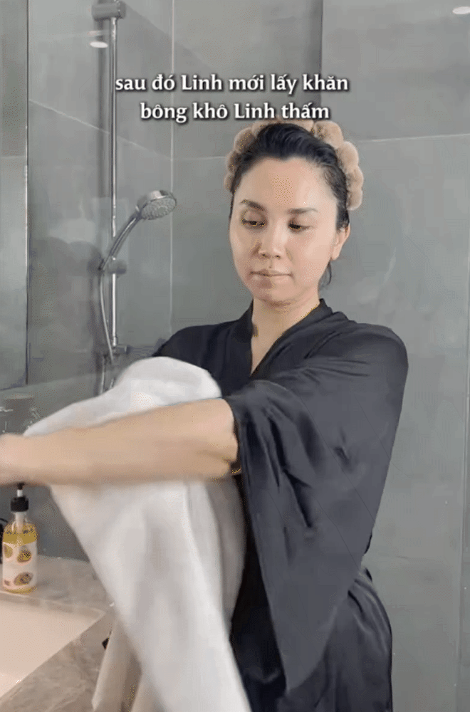 Ngoài 40 tuổi vẫn giữ làn da trắng mịn, “chị bán gạo” nổi tiếng dùng dầu dừa để dưỡng nhan suốt 15 năm- Ảnh 7.