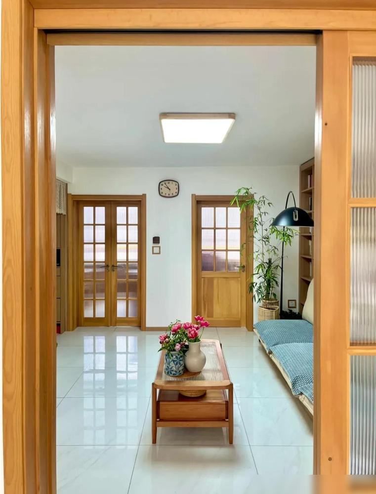 Ghé thăm nhà người phụ nữ trung niên sạch như gương, tôi hiểu ra: Sống gọn gàng chính là phong thủy tốt nhất- Ảnh 2.