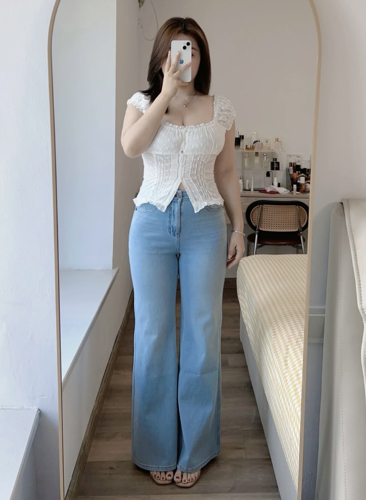 Hóa ra dáng người đầy đặn khi mặc đồ bó lại đẹp như vậy!- Ảnh 3.