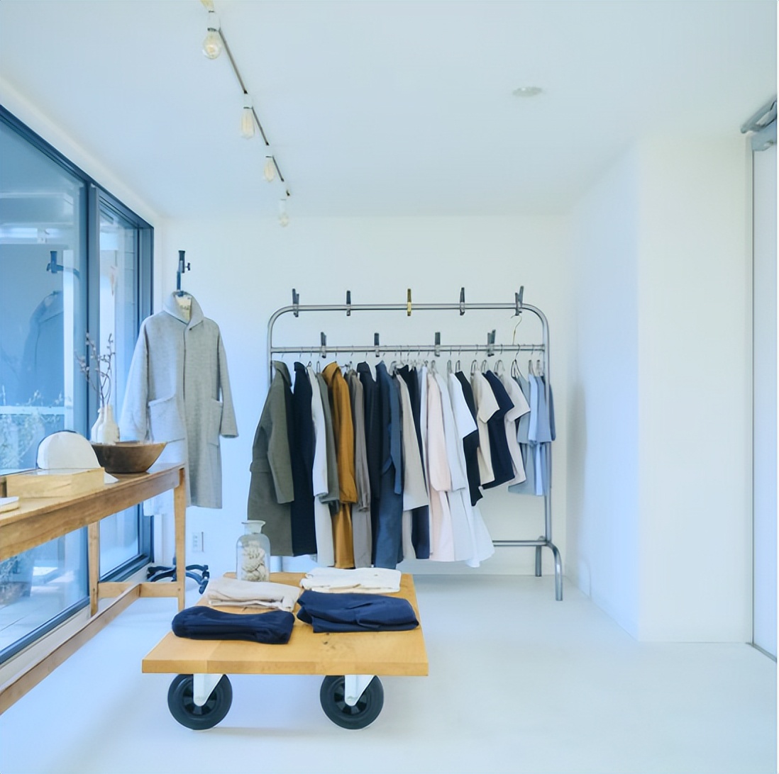 Tôi mạnh dạn vứt 30 món từng nghĩ là “có giá trị” – và ngỡ ngàng vì cuộc sống nhẹ bẫng hơn bao giờ hết- Ảnh 1.
