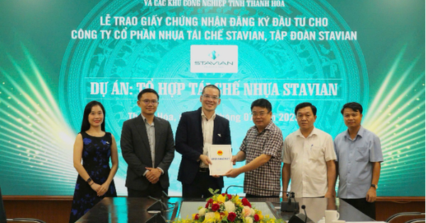 Dự án tổ hợp tái chế nhựa Stavian chính thức nhận giấy chứng nhận đăng ký đầu tư- Ảnh 1.