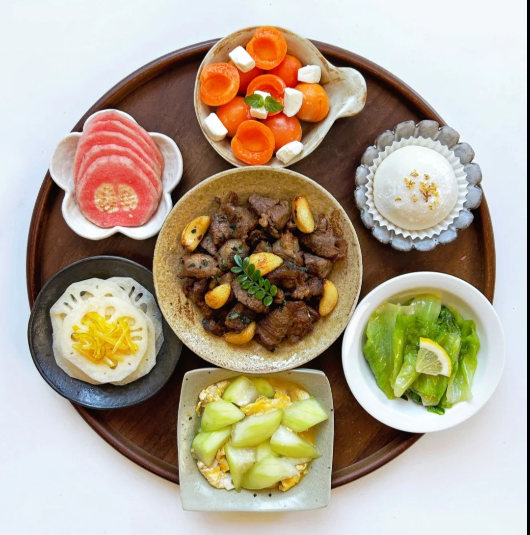 10 mâm cơm thơm lừng cả gian bếp, ai nhìn cũng muốn ăn ngay!- Ảnh 2.