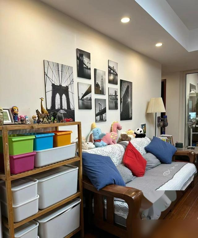 Ngôi nhà 60m² của người phụ nữ 60 tuổi: Không lộng lẫy nhưng sạch sang hơn cả biệt thự- Ảnh 1.