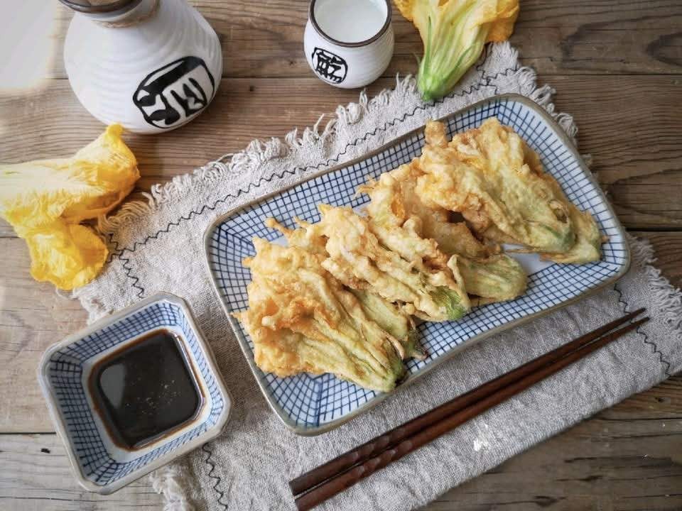Nếu thấy nhà ai có loại rau này, xin ngay một nắm hoa về làm món ăn giòn ngon lại giúp phòng ngừa ung thư- Ảnh 19.