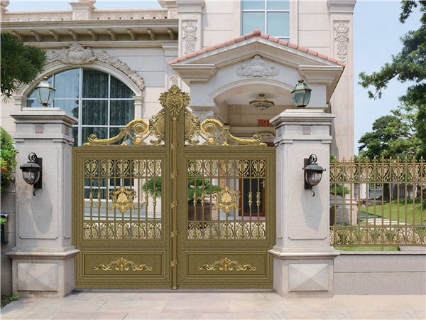Cổng nhà phạm 4 lỗi phong thuỷ, gia chủ khó tích lũy tiền bạc- Ảnh 2.