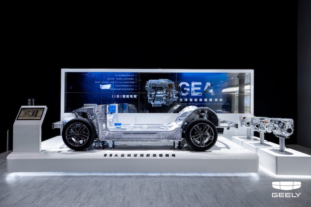 Xe định nghĩa bằng phần mềm: Sự nhạy bén của “gã khổng lồ” Geely- Ảnh 5.