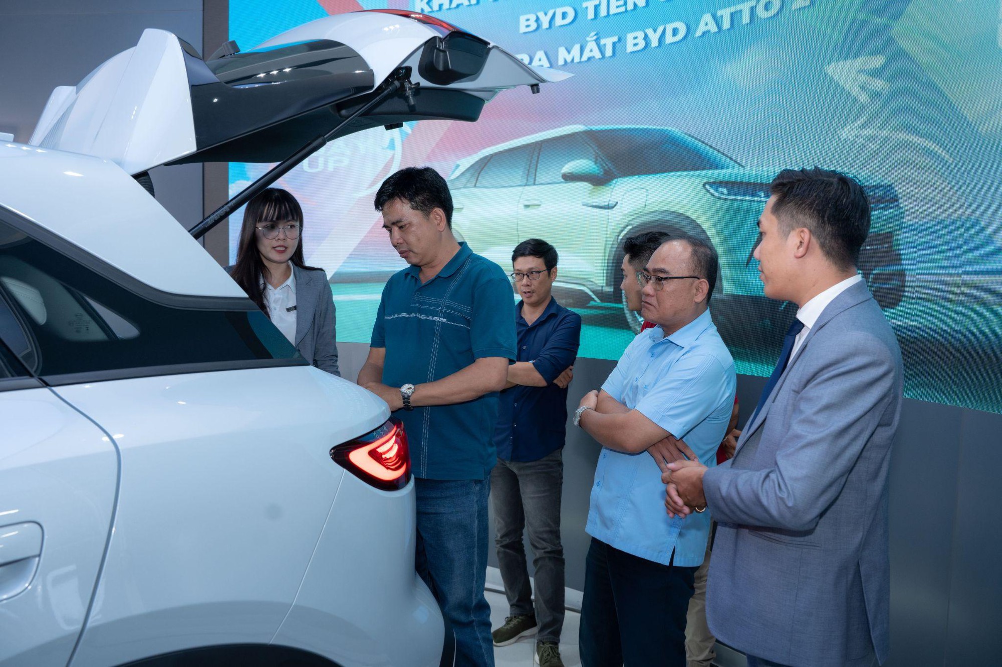 BYD phủ sóng xe điện tại miền Tây bằng Atto 2, chính thức khai trương showroom 4S gần 3.000m2- Ảnh 5.