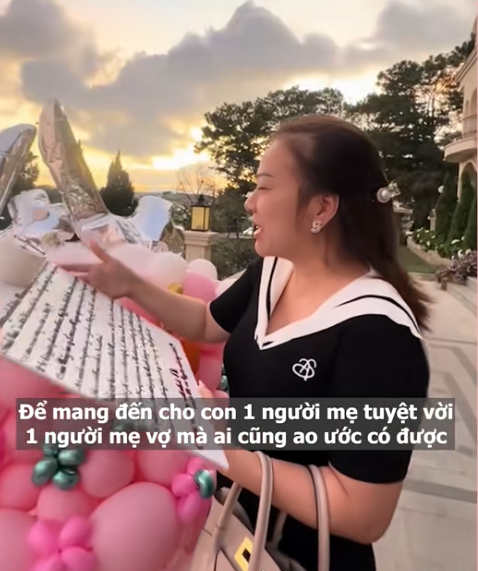 Lên phòng ngủ trễ 10 phút, con rể chủ tiệm vàng Đồng Tháp bị vợ đuổi ra ngoài: Mẹ vợ liền có động thái- Ảnh 5.