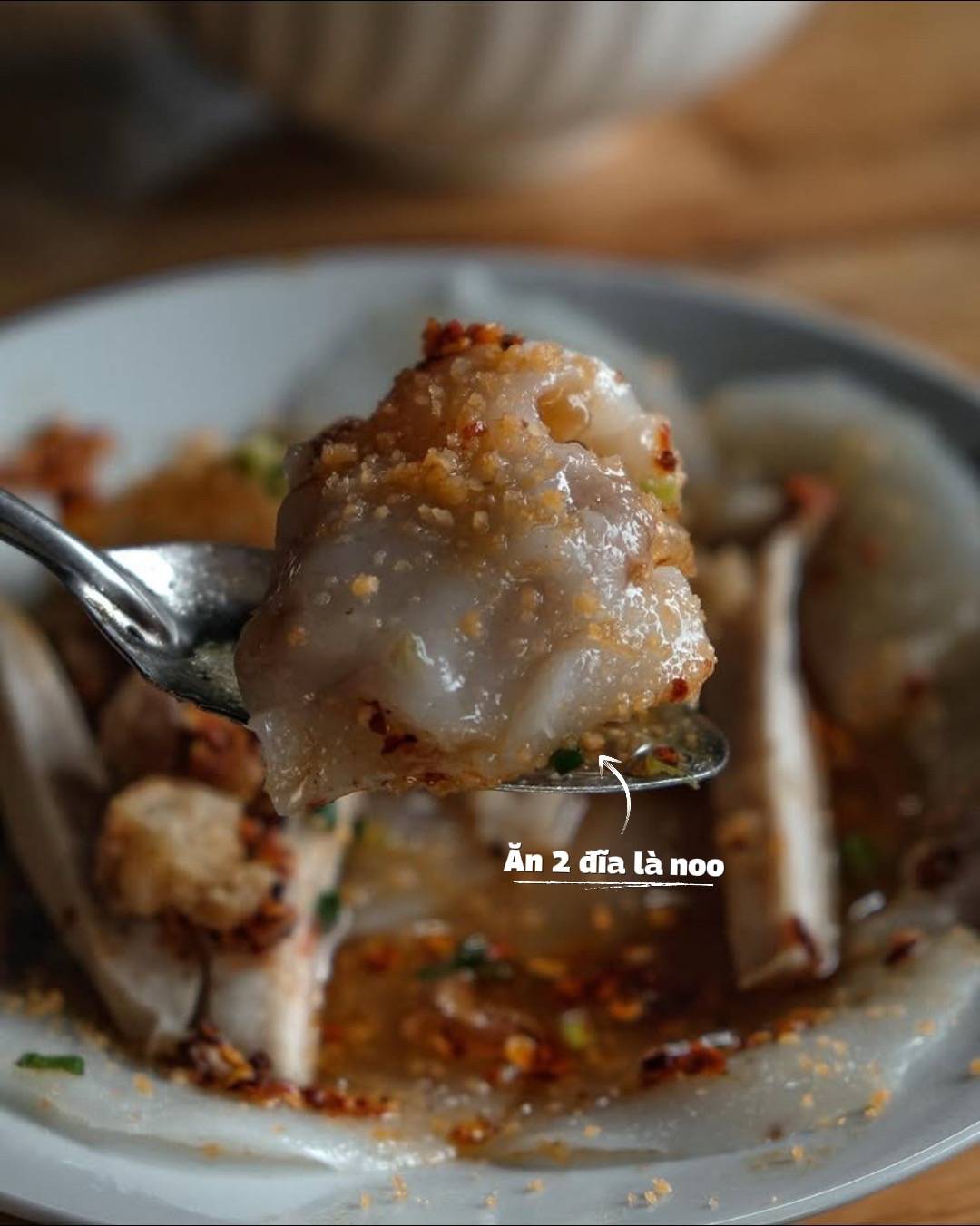 Quán bánh ướt 35 năm tuổi bên ngoài nhìn xập xệ nhưng lại ngon và rẻ không đâu bằng, đi Huế mấy lần mới biết- Ảnh 9.