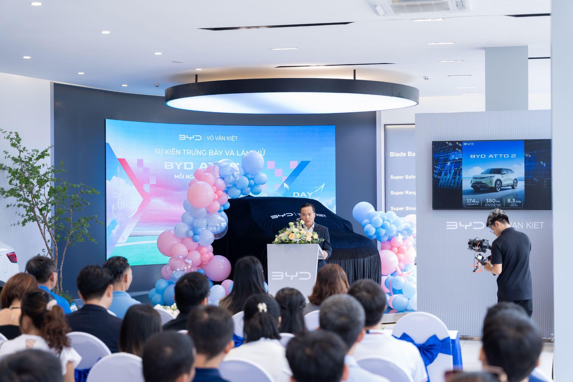 Bùng nổ ATTO 2 tại BYD Võ Văn Kiệt - Chuẩn mực công nghệ mới- Ảnh 2.