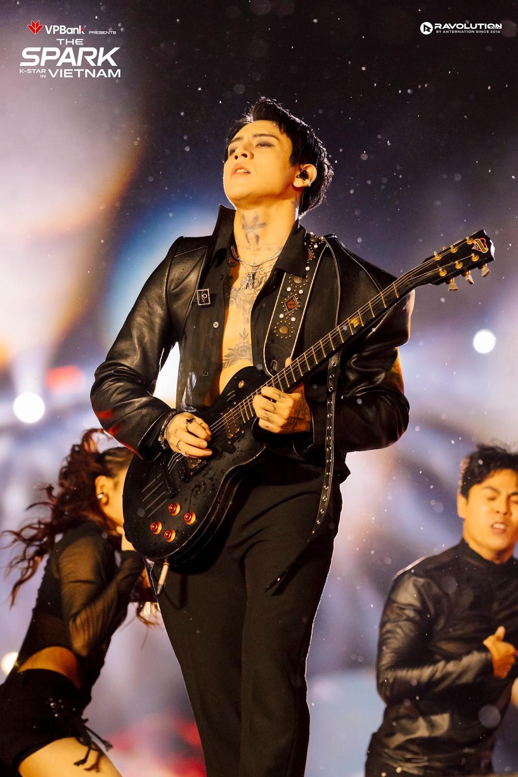 Khi văn hóa Việt chạm tới trái tim idol: Ravolution Asia gửi những món quà cực tinh tế đến tay những huyền thoại K-pop- Ảnh 8.